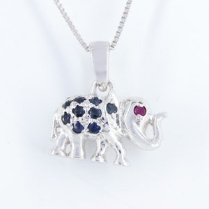 Colgante de elefante de plata 925, tachonado con piedras preciosas de rubí y zafiro natural, hermoso collar con colgante de elefante