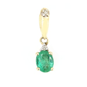 Minimalist Pendant in 14k Solid Yellow Gold, Natural Emerald Diamonds Pendant for Her, Gemstone Pendant, Oval cut round cut
