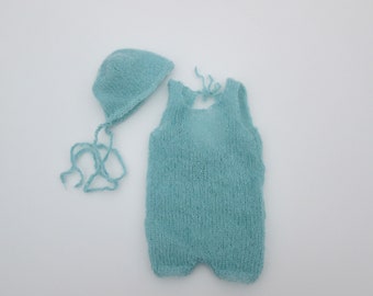 Newborn girl, mint colored romper + bonnet photo prop