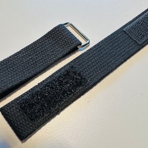 Watch strap with stainless steel clasp in 20 mm