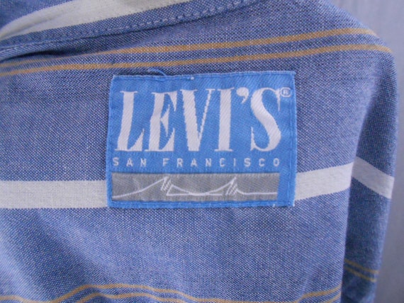 Vintage 1980's/90's Shirt by Levi's - image 7