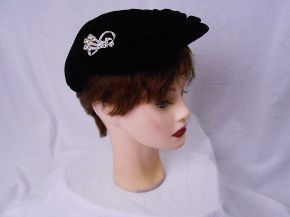 Vintage 1950's/60's Hat by Saks Fifth Avenue