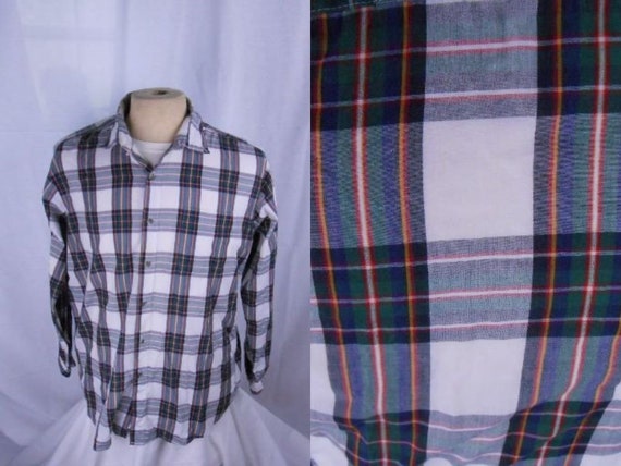 gap white button down shirt