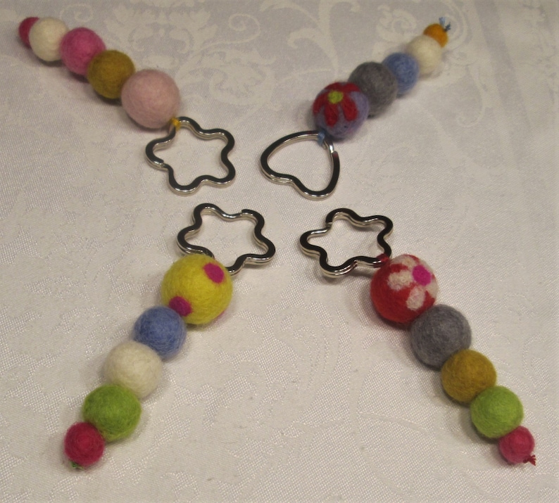 Keychain made of felt balls, 4 different colors image 1