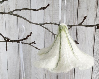 Set of 2 elegant decorative felted flowers, hanging decorations, felt flowers, felt flowers, birthday mother or girlfriend