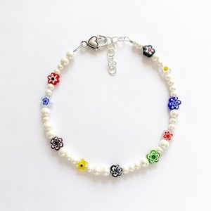 ハンドメイドビーズネックレス：ミルフィオリフラワー＆パール