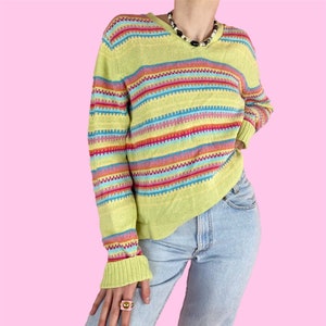 Vintage Y2K Green Multicolor Geometric Striped Long Sleeve V-neck Sweater Size Medium