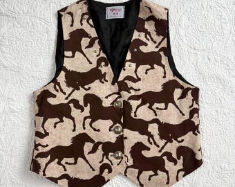 Vintage tan and brown horse print vest by Designs by Jan Size 10/12 women’s large