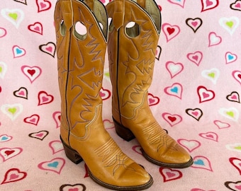 Vintage Biltrite Embroidered Tan Camel Leather Heeled Western Cowgirl Boots size 5 Womens