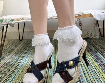 Y2K denim and faux suede buckle heel by Venus size 7