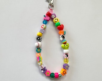 Breloque pour téléphone personnalisée en perles : lanière arc-en-ciel avec prénom, smiley