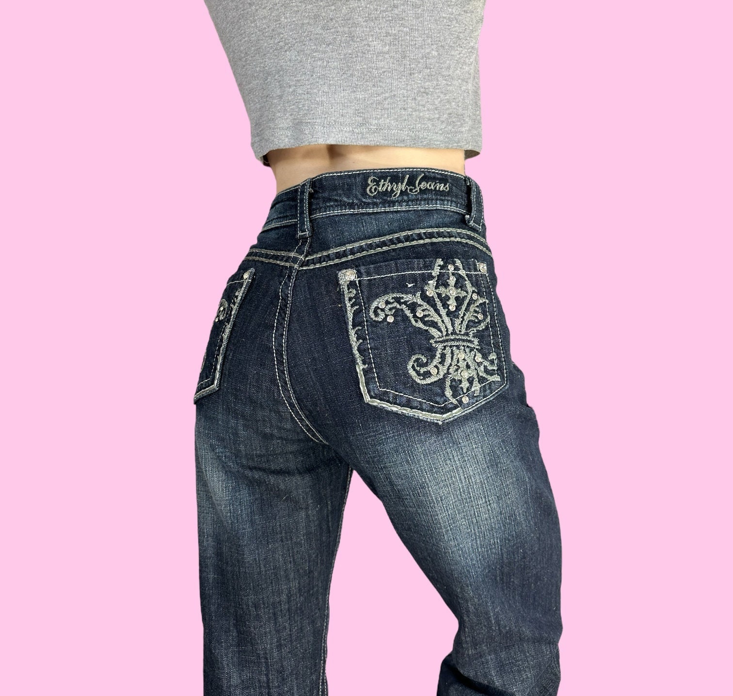 Y2K Rhinestone Fleur De Lis Mid Rise Mall Goth Jeans Size 8 Y2K Rhinestone Fleur De Lis Mid Rise Mall Goth Jeans Size 8