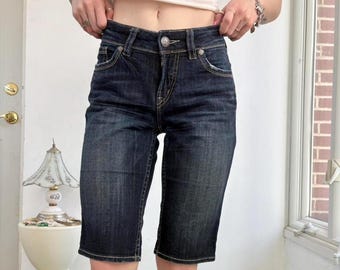 Y2K faded dark wash denim low rise culotte capris by Silver Jeans Co w29/30