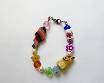 Schatztruhe Perlenarmband: Zufälliger Chunky Charm, Edelstahl Verschluss