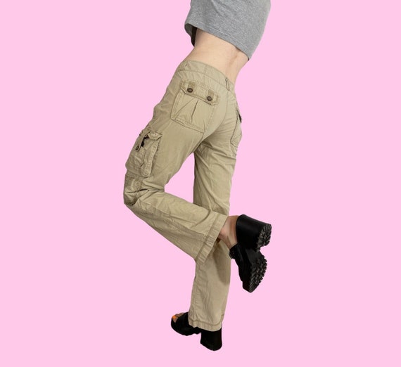 Low Rise Wide-Leg Cargo Pants