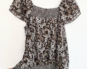 Y2K brown and white floral polka dot puff sleeve blouse with bow by Apt. 9 Size XL