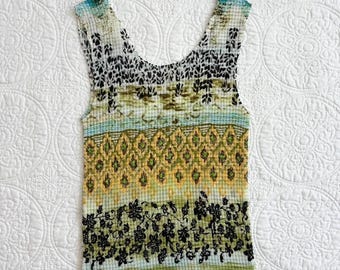 Y2K green and multicolor floral stretchy textured tank top size small