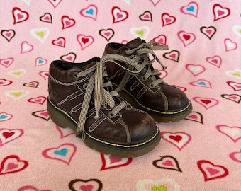 Y2K Dr. Martens 2001 Brown Lace Up Chunky Platform Shoes Women’s Size 5