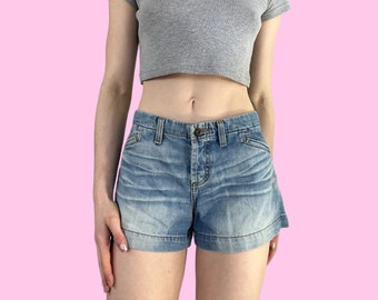 Y2K American Eagle Low Rise Denim Mall Goth Shorts Size 4 W30