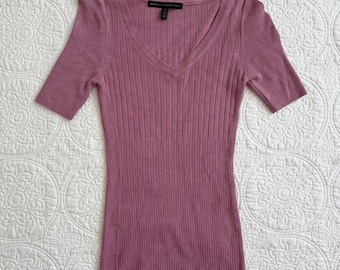Y2K peony pink fitted top by White House Black Market size XS