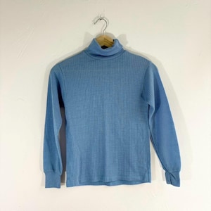 Vintage 70s Periwinkle Blue Cropped Turtleneck Sweater by Van Heusen Size 12 CHILD/YOUTH (fits womens XXS)