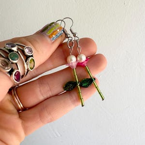 Handmade beaded flower stem dangle earrings with huggie hoop or hook earring, flower earrings, cute earrings, beaded earrings, flower hoop