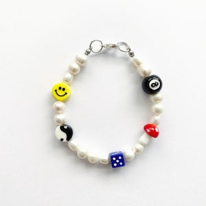 Handmade Beaded Bracelet, Beaded Pearl Bracelet, Unisex Beaded Bracelet, Mushroom Bracelet, Freshwater Pearl Bracelet, 8ball Mushroom Dice