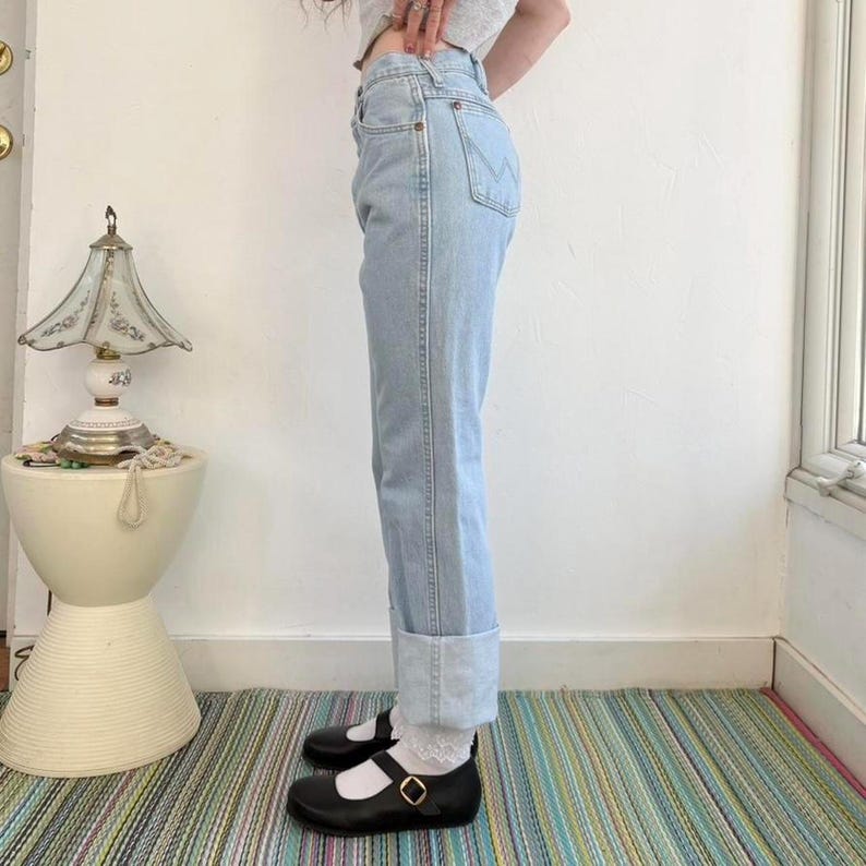 Vintage light wash western jeans by Wrangler W27/28 image 4