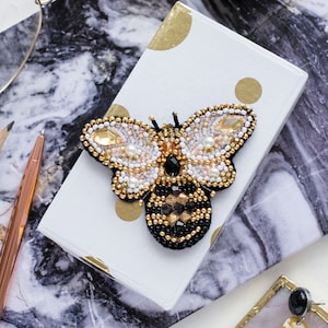 DIY bee brooch, Bead embroidery kit &#39;Golden bee&#39;, Hand embroidered beaded bug brooch, Needlework kits, Brooch making set, AD-066