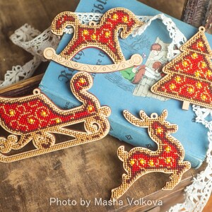 Bead embroidery DIY kit, rocking horse hanging ornament, bead stitch on wood pattern, Xmas tree decoration, unique nursery toy horse image 9