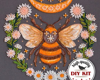 Bee Bead Embroidery Kit, Bee Emroidery Design, Bee in Flowers Embroidery Kit, Summer Home Decor, Gift for Mother