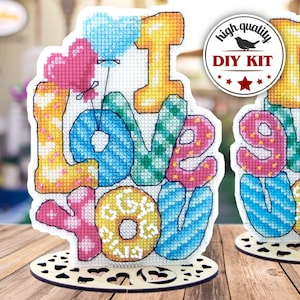 Plastic canvas cross stitch kit &#39;Valentine&#39;s Day. I love you&#39;, DIY embroidered figurine, Romantic embroidery pattern, T-62