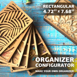 Puede incluir: Un organizador de madera con múltiples compartimentos, que presenta un diseño de hoja en la capa superior. El organizador mide 12 cm por 19.5 cm y está etiquetado como "ORGANIZER CONFIGURATOR MAKE YOUR OWN ORGANIZER!"