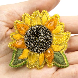 DIY brooch making kit, sunflower bead embroidery, yellow beadwork brooch, floral jewelry beading kit for adults, handmade gifts