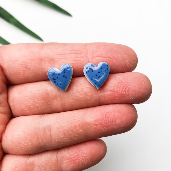 Speckled blue heart earrings on silver plated backs