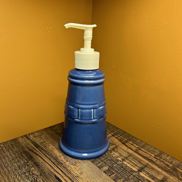 Longaberger Pottery Woven Tradition Cornflower Blue Pump Soap Lotion Dispenser