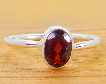 Faceted Garnet Oval Cut Stone 925 Sterling Silver January Birthstone Ring Jewelry for Valentine's Gift
