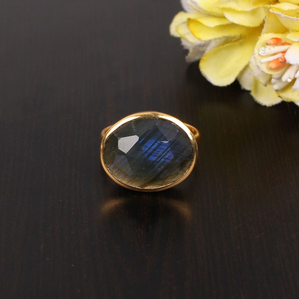Labradorite Ring, Blue Flashy Gemstone Ring, 925 Sterling Silver Ring, Stone Ring, Bridesmaid Ring, Promise Ring, Gift for Her/Mom/Wife