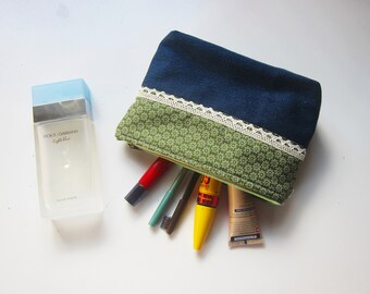 No.29 make-up bag / cosmetic bag