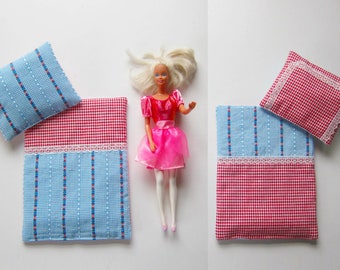 12) Barbie bedding