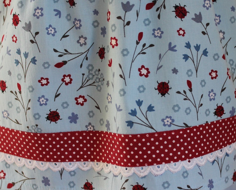 cute light blue children's apron with ladybird motif, with lace, personalized, only 1 x left in size 98 image 3