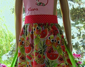 Cute children's apron with funny fruit motifs, can be personalised, can be ordered in sizes 104 to 128