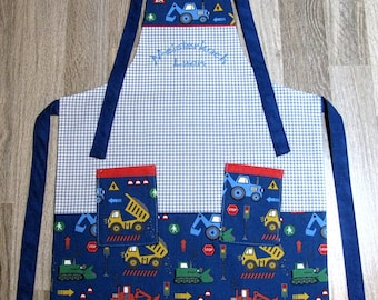 Cute boy's apron with embroidered name, available in sizes 92 to 128