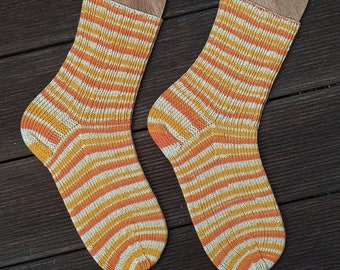 Handgestrickte Socken Strümpfe aus Baumwolle Sommersocken Größe EU 38/39 - US 7-8 - UK 4,5-6