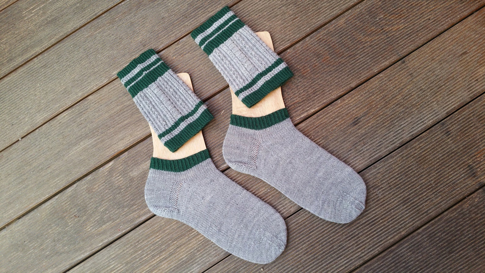 "Loferl" Two Part Lederhosen Socks Men Wear in Bavaria