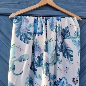 Tissu en coton de qualité supérieure pour enfants, feuilles de dinosaures et de Monstera, dinosaures bleus, T-Rex et Monstera sur fond blanc, 50 x 160 cm.