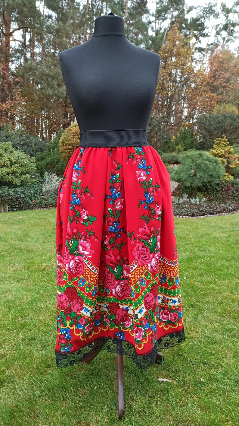 Traditionele folk rok, Poolse folk Highlander midi rok, etnische geplooide bloemenrok, Slavische rok, folk stropdas afbeelding 3