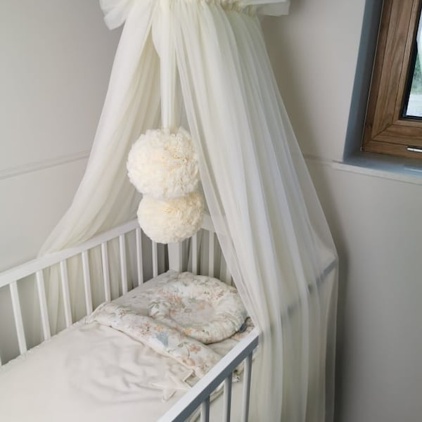 Baldaquin bébé + pompons + structure métal, ciel de lit pour lit bébé, chambre enfant, ciel de lit en tulle avec 2 pompons