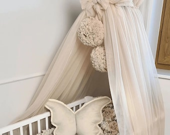 Lange 210 cm tule luifel voor een kind, pompons, metalen frame, 2 strikken, luifel voor een babybedje, klamboe voor de kamer