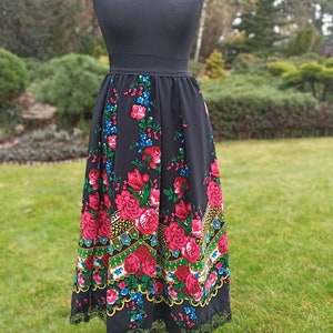 Traditionele folk rok, Poolse folk Highlander midi rok, etnische geplooide bloemenrok, Slavische rok, folk stropdas Black